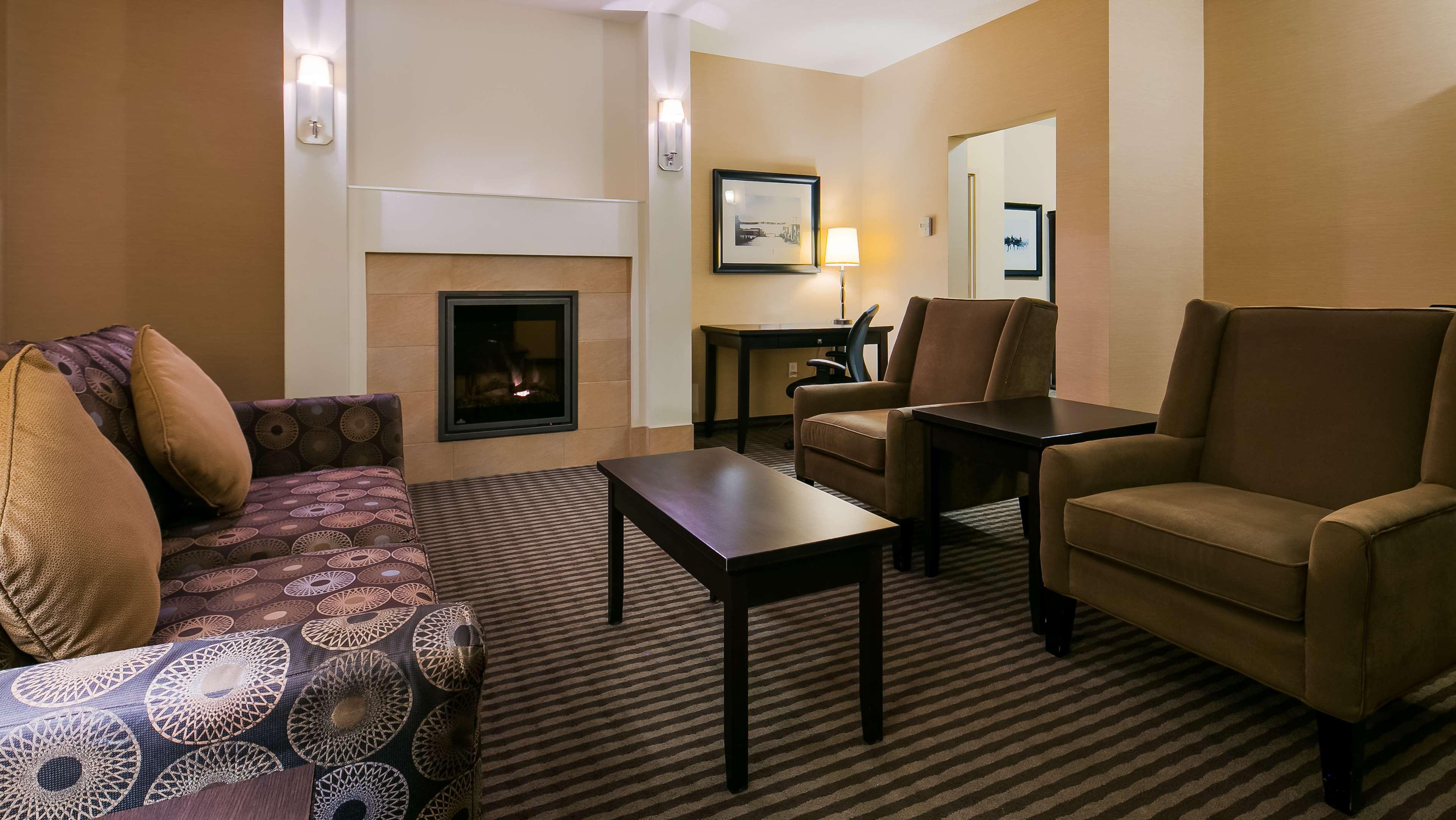 Best Western Sunrise Inn & Suites Stony Plain Zewnętrze zdjęcie