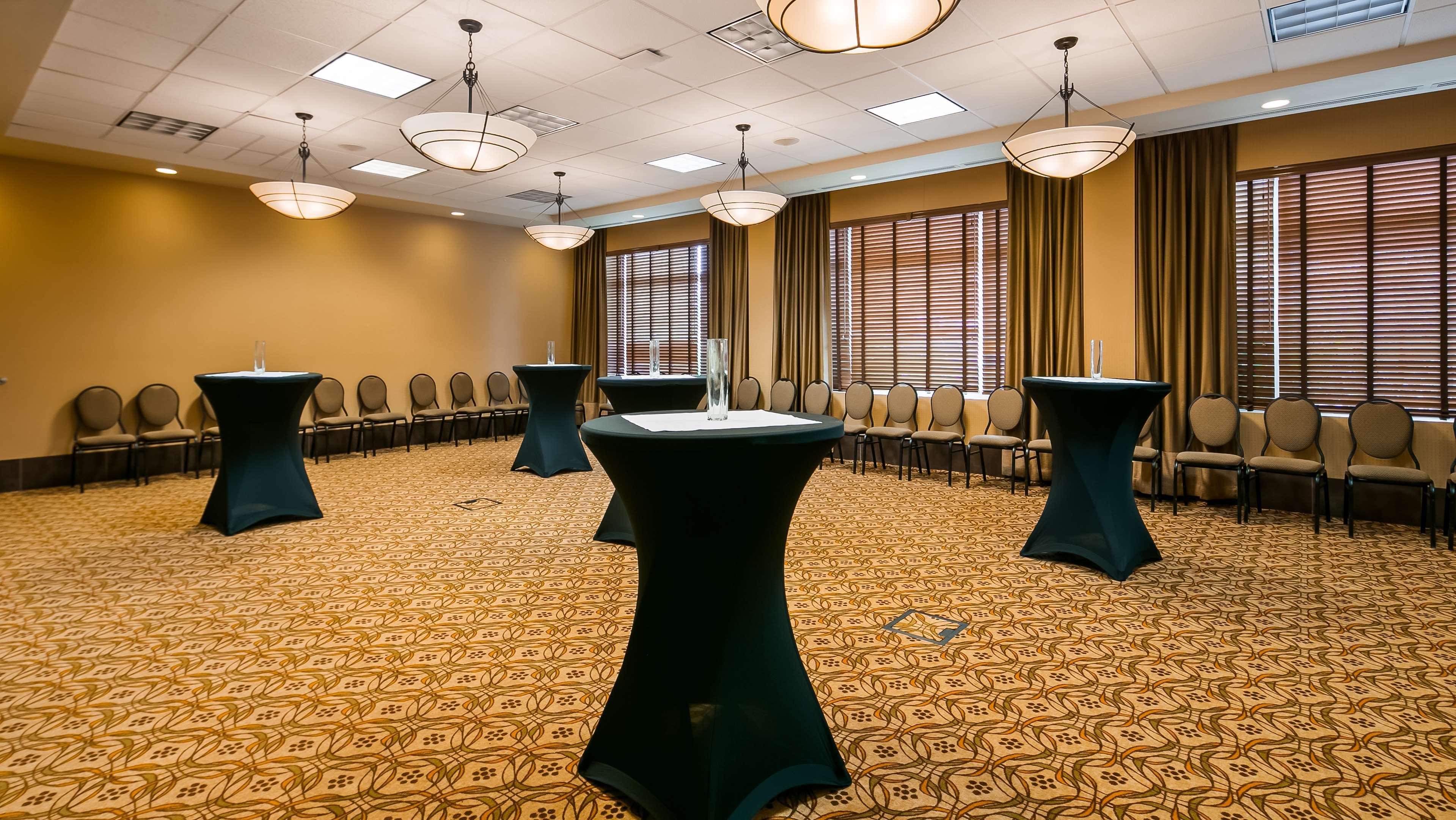 Best Western Sunrise Inn & Suites Stony Plain Zewnętrze zdjęcie