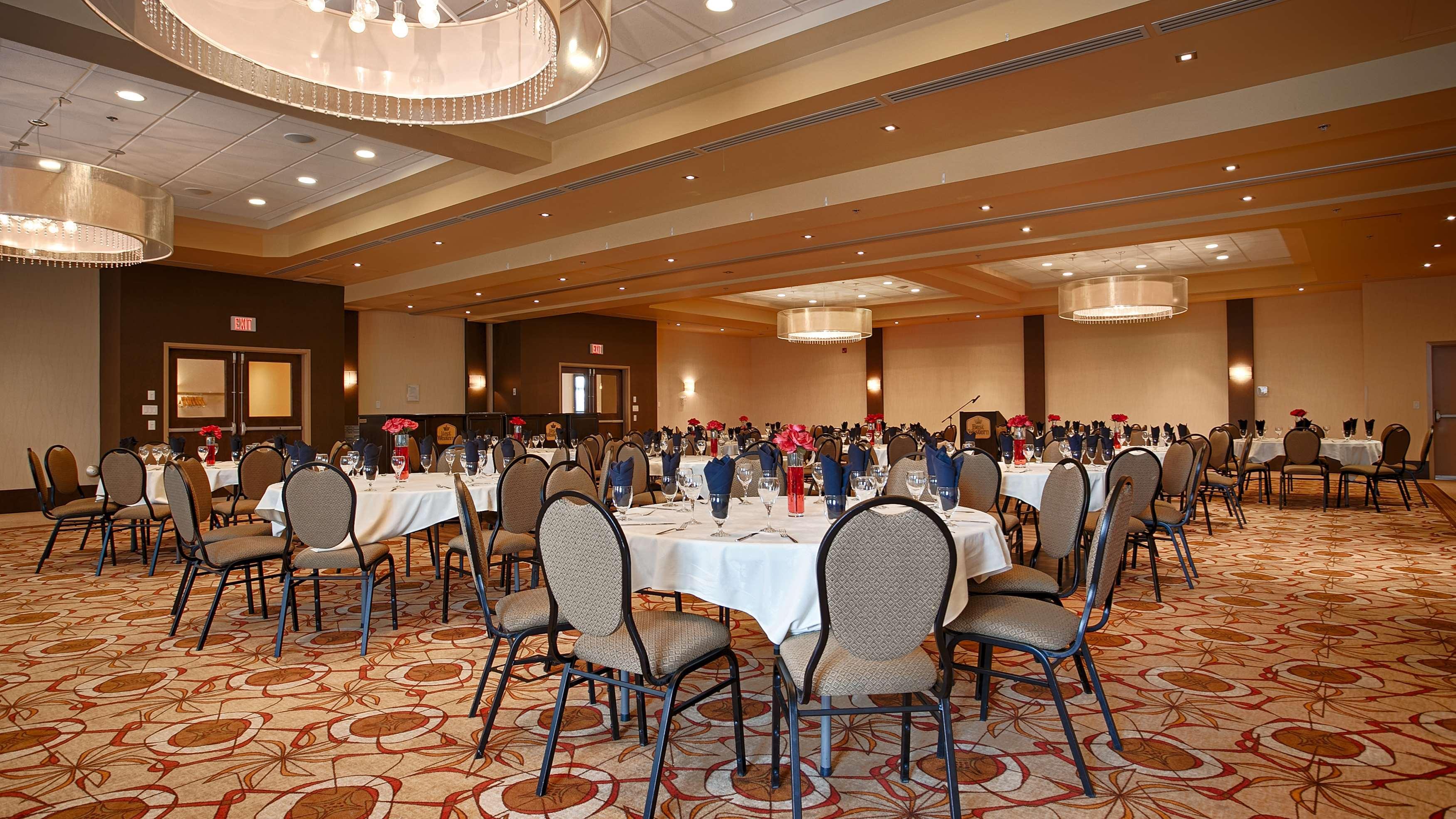 Best Western Sunrise Inn & Suites Stony Plain Zewnętrze zdjęcie