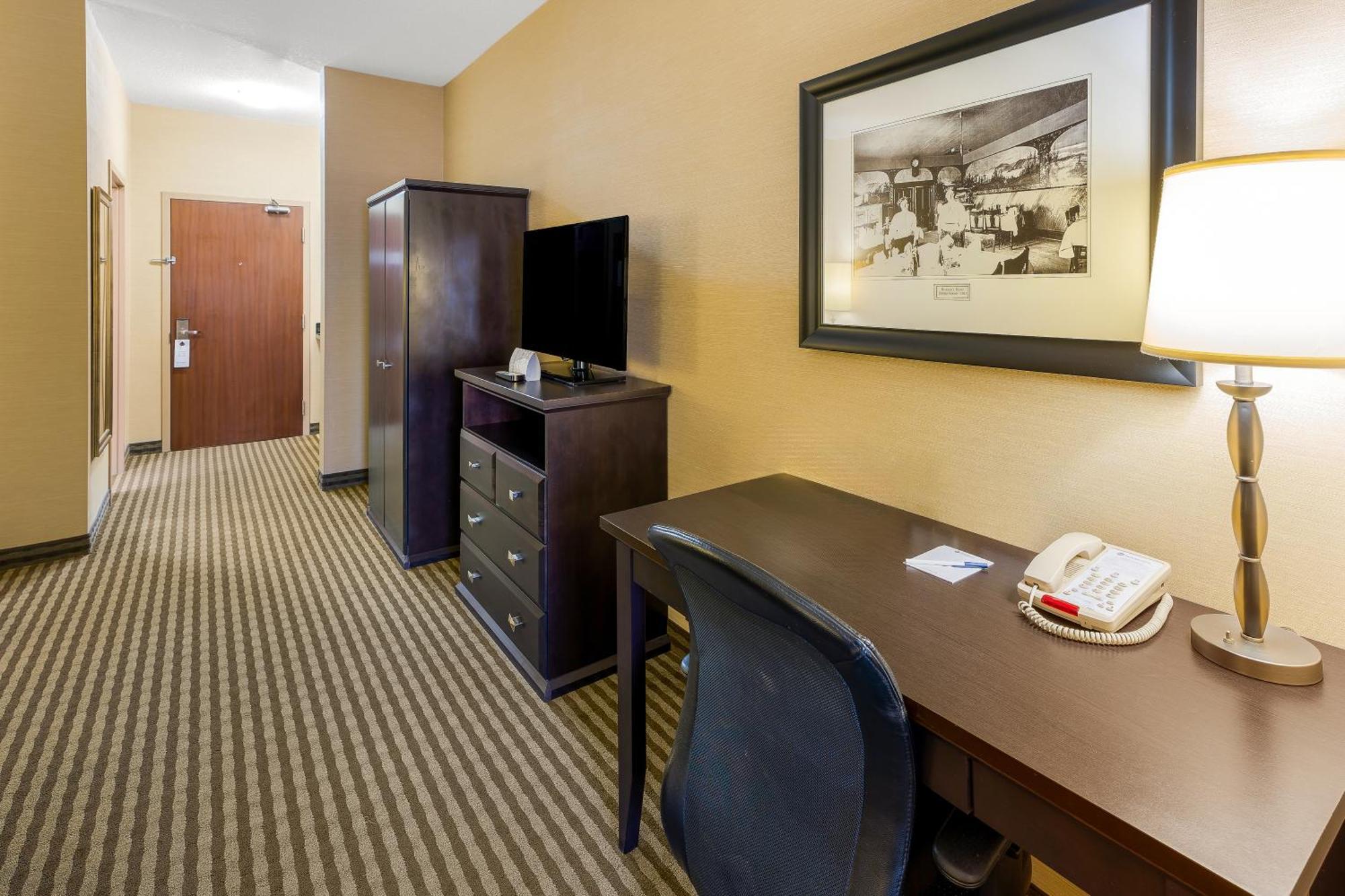 Best Western Sunrise Inn & Suites Stony Plain Zewnętrze zdjęcie