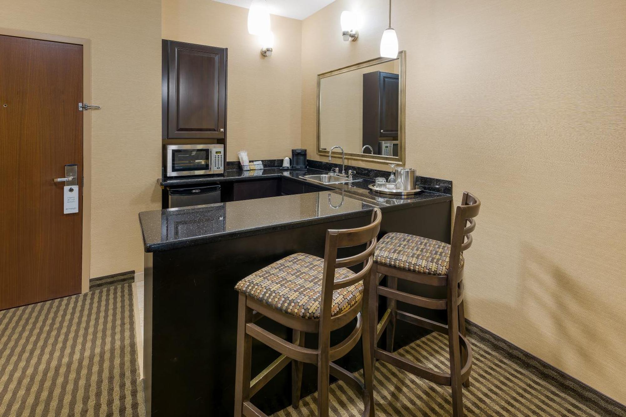 Best Western Sunrise Inn & Suites Stony Plain Zewnętrze zdjęcie