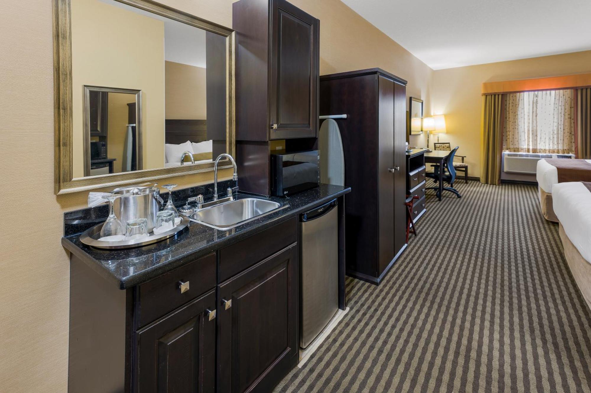 Best Western Sunrise Inn & Suites Stony Plain Zewnętrze zdjęcie